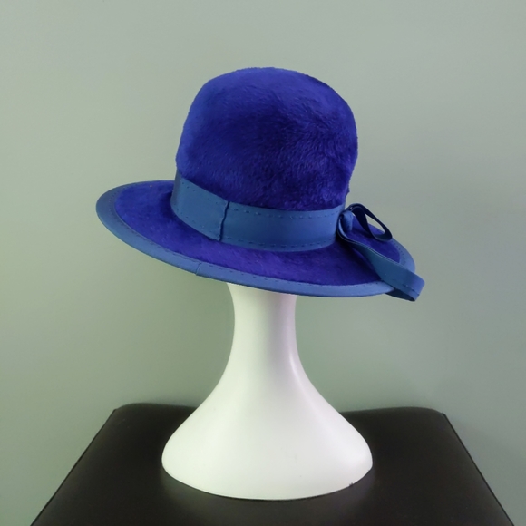 Vintage 1960s Empress Royal Blue Mod Fuzzy Fur Felt Wide Brim Floppy Hat - Picture 4 of 9